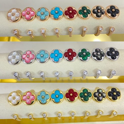 Mini Round Flower Solid Stack Ring | 7 Natural Tone