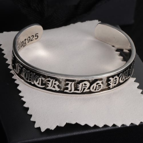 Gothic Cross Textured Bracelet, Vintage Finish, Light Luxury Daily Style New Arrival