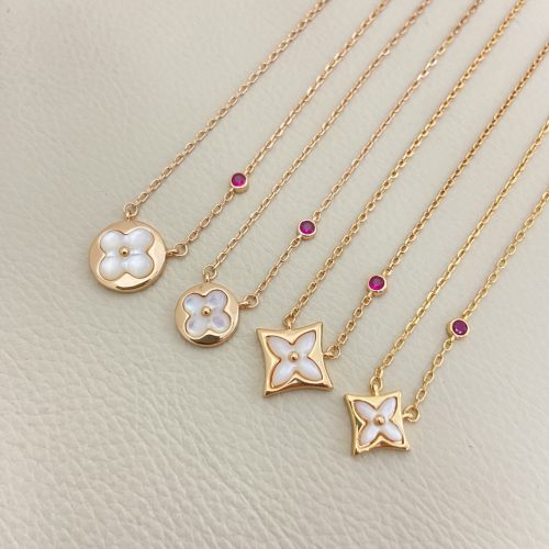 Pink Stone White Mother Pearl Round Flower Slim Clavicle Necklace with Gift Package